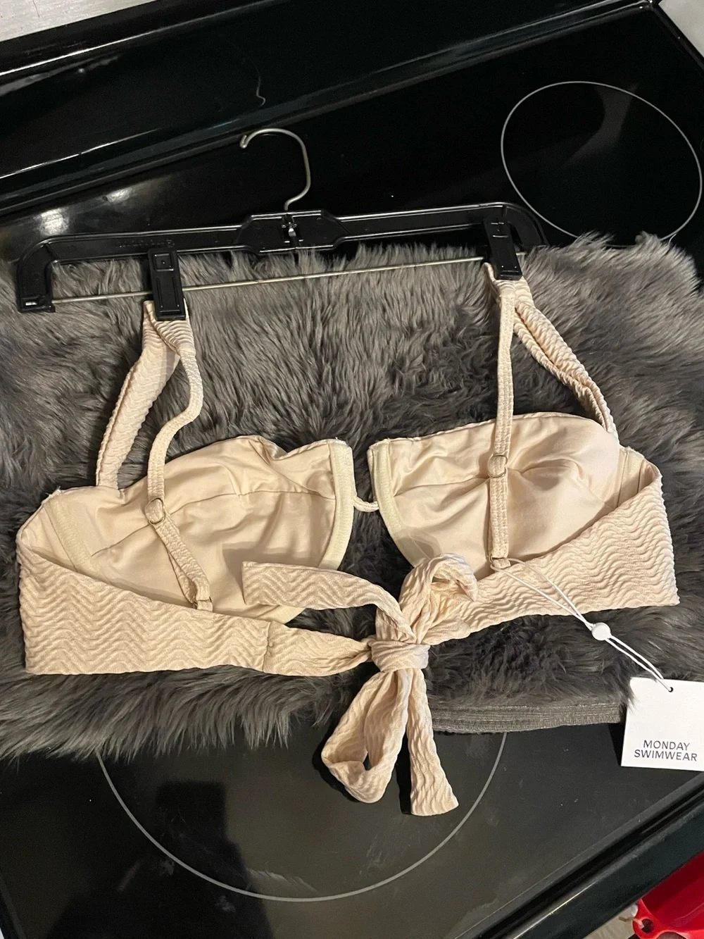 NWT Monday Swimwear Vanilla Crinkle Bikini Top